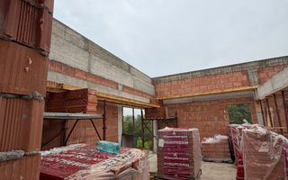 Casă cu 5 camere de vânzare în zona Iris, Comision 0% - Poză 2