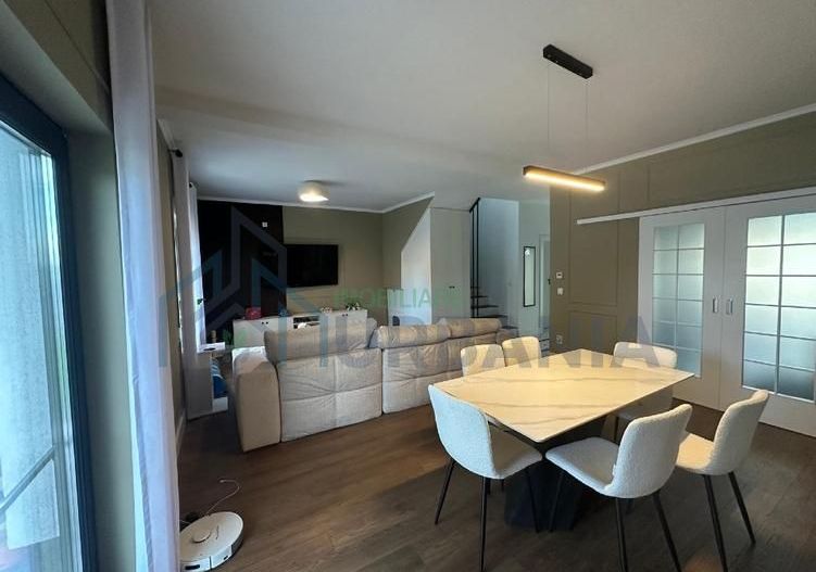 Casa D+P+E in Tomesti,Asfalt, Tâmplărie VEKKA - Poză 10