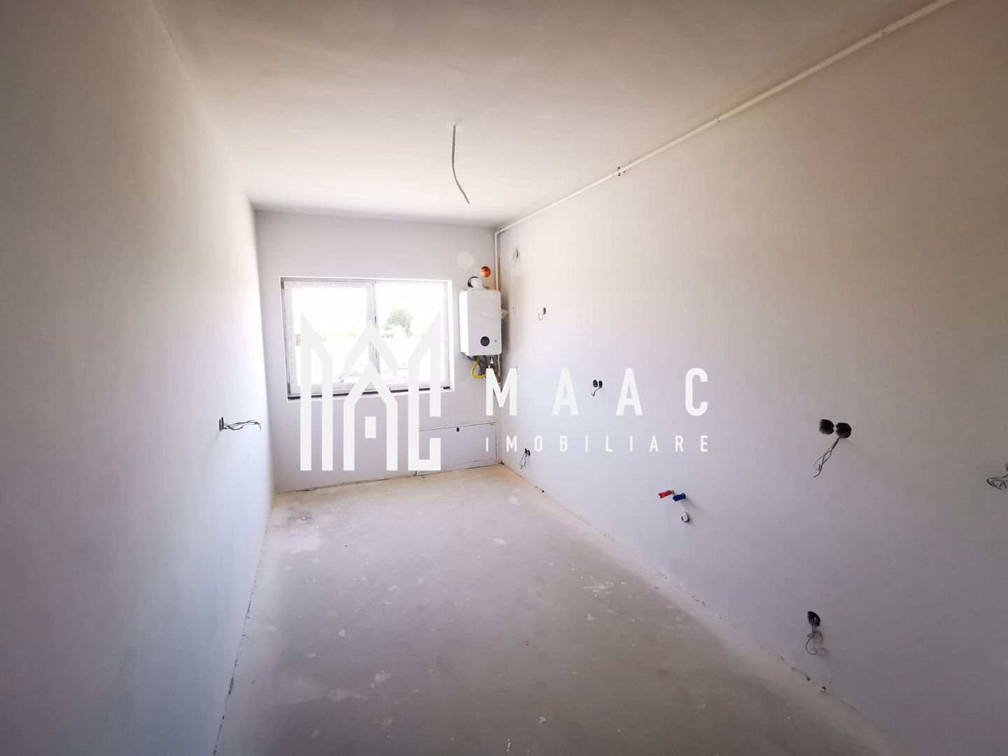 Apartament 3 Camere | Decomandat | Parter | Zona Brana - Poză 1