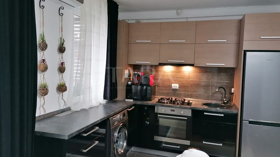 Apartament 3 Camere, central Zona Eroilor, Mobilat și Utilat. - Poză 5