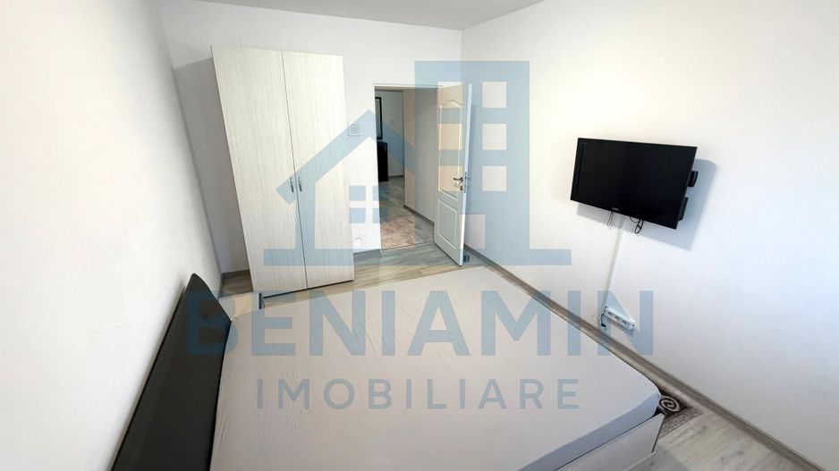 Apartament cu 2 camere decomandat Calea Bucuresti - Patria - Poză 5