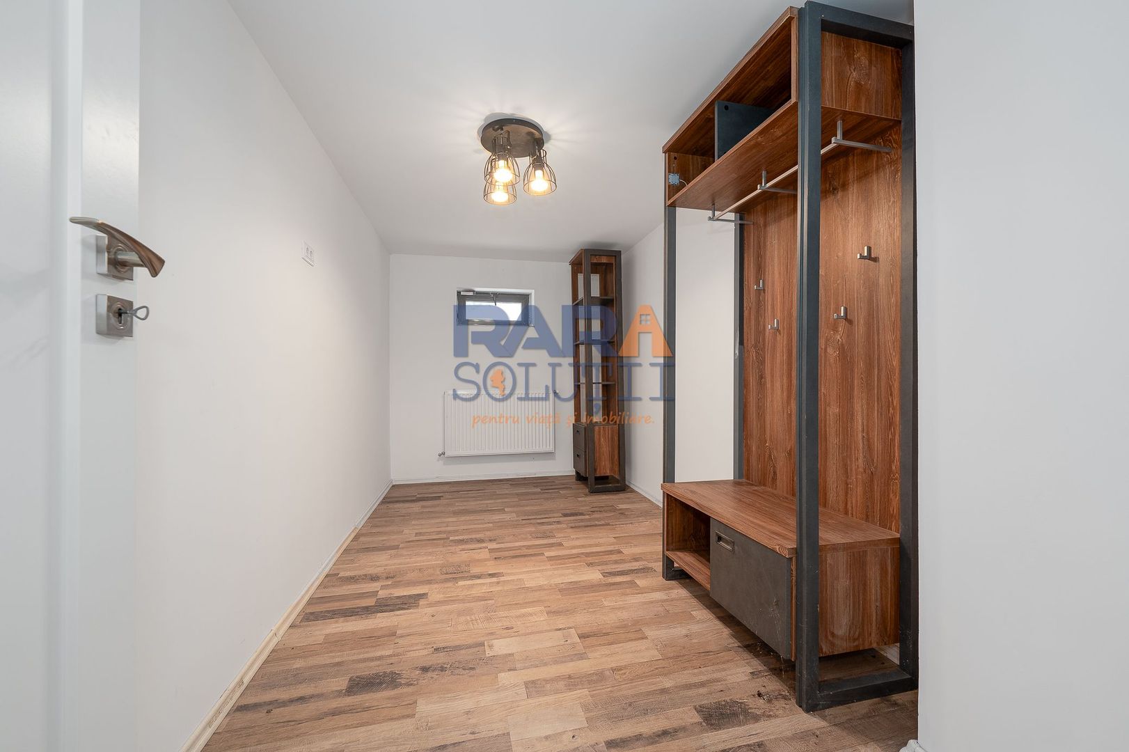 Casă premium 3 dormitoare + birou, garaj încălzit, acceptă animale - Poză 18