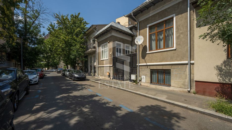 Casa strada Viitorului Piata Gemeni Dacia - Poză 1