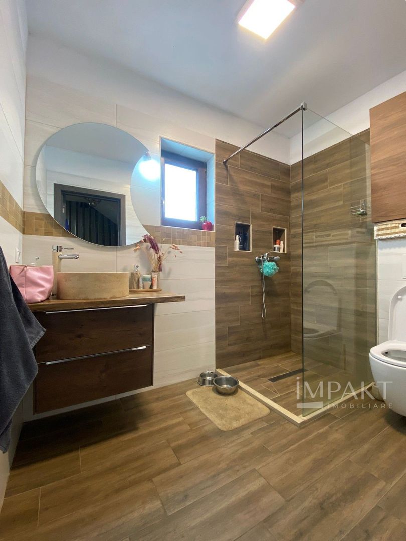 Duplex cu 4 Dormitoare | Incalzire Pardoseala | 3 Bai | Intrare Dezmir - Poză 9