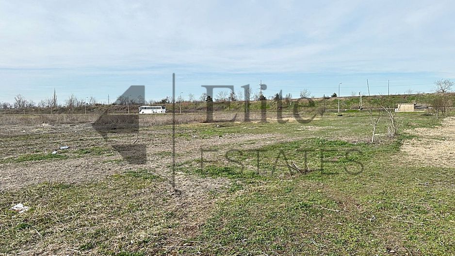 Teren industrial 4300 mp de vanzare Uzinelor - Poză 2