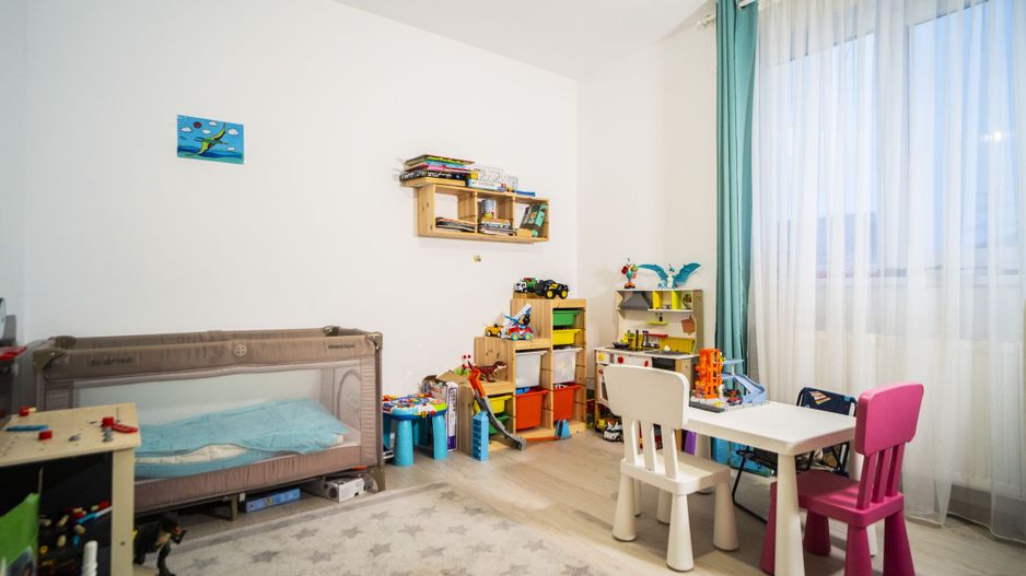 Domnesti - Tudor Vladimirescu - Energeticienilor, casa 4 camere, stb - Poză 8