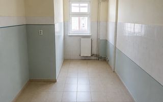 Apartament 3 Camere - Marghita - Poză 2