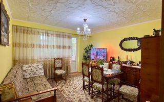 Apartament cu 3 camere decomandate, etaj intermediar, zona Hermes - Poză 2