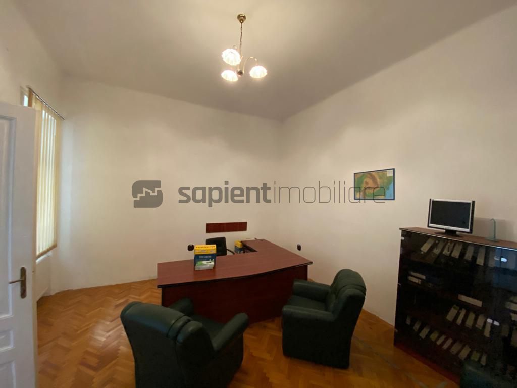 Sapient | Casa situata in zona ultracentrala, strada Dunarea - Poză 6