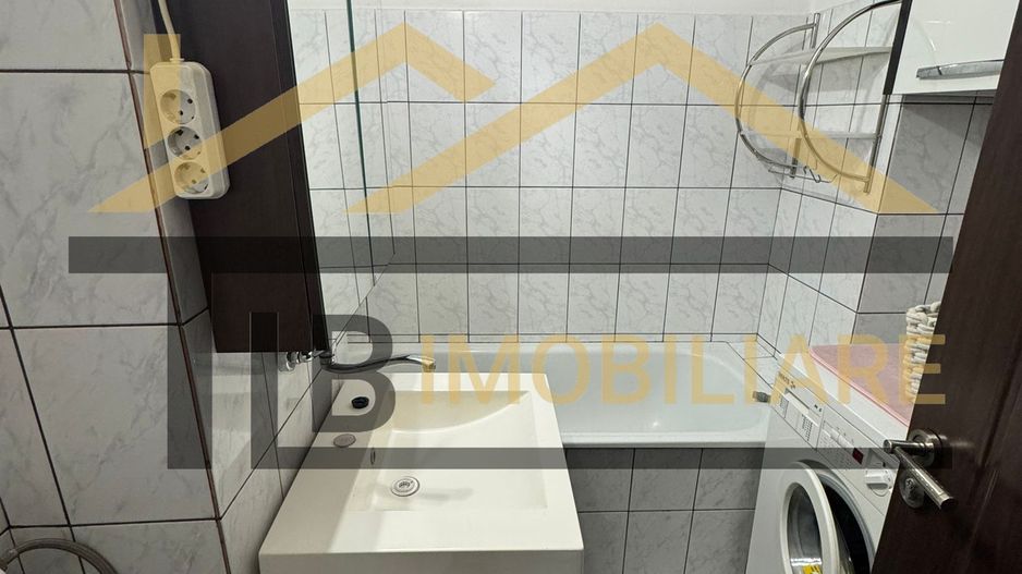 Apartament cu 3 camere, 75 mp, Zona Diamant - Poză 11