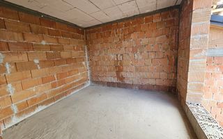 Duplex modern 121 mp utili, 4 camere, curte 315 mp, zonă liniștită - Poză 11