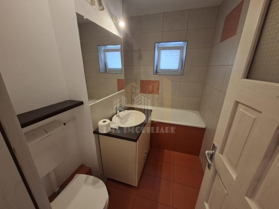 Apartament 2 camere decomandat Faget Brasov - Poză 10