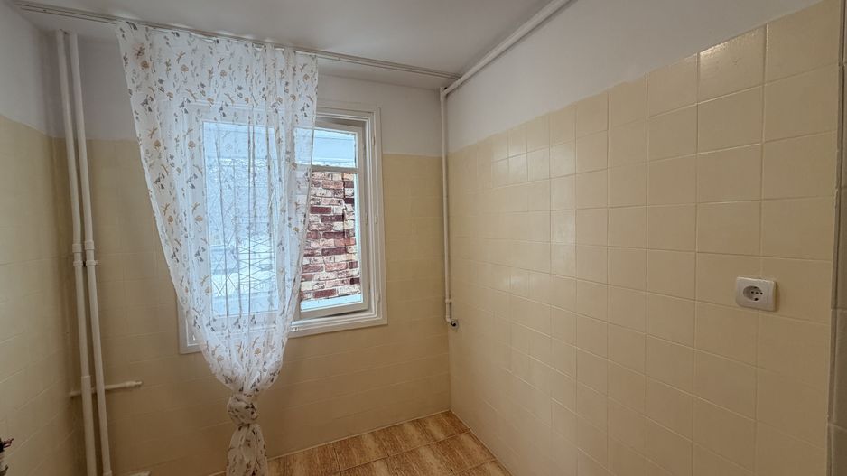 | Apartament 2 camere | Nemobilat + Neutilat | Drumul Taberei | - Poză 10