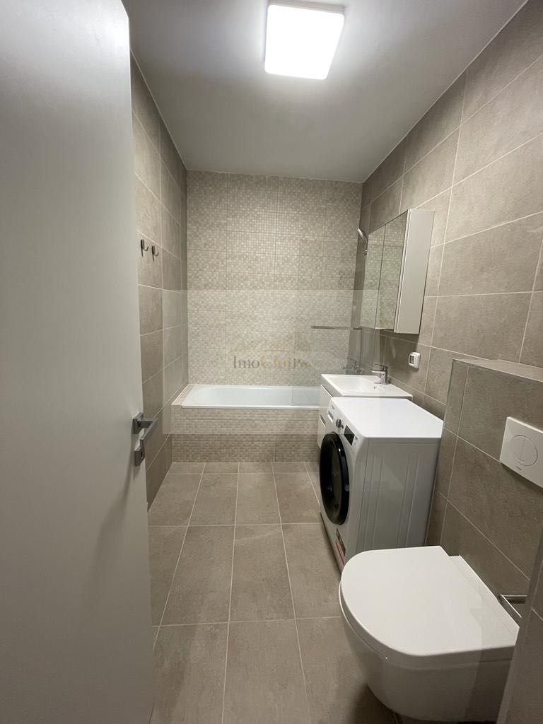 Inchirere 2 camere | Record Park – The Office | Terasă panoramică - Poză 6