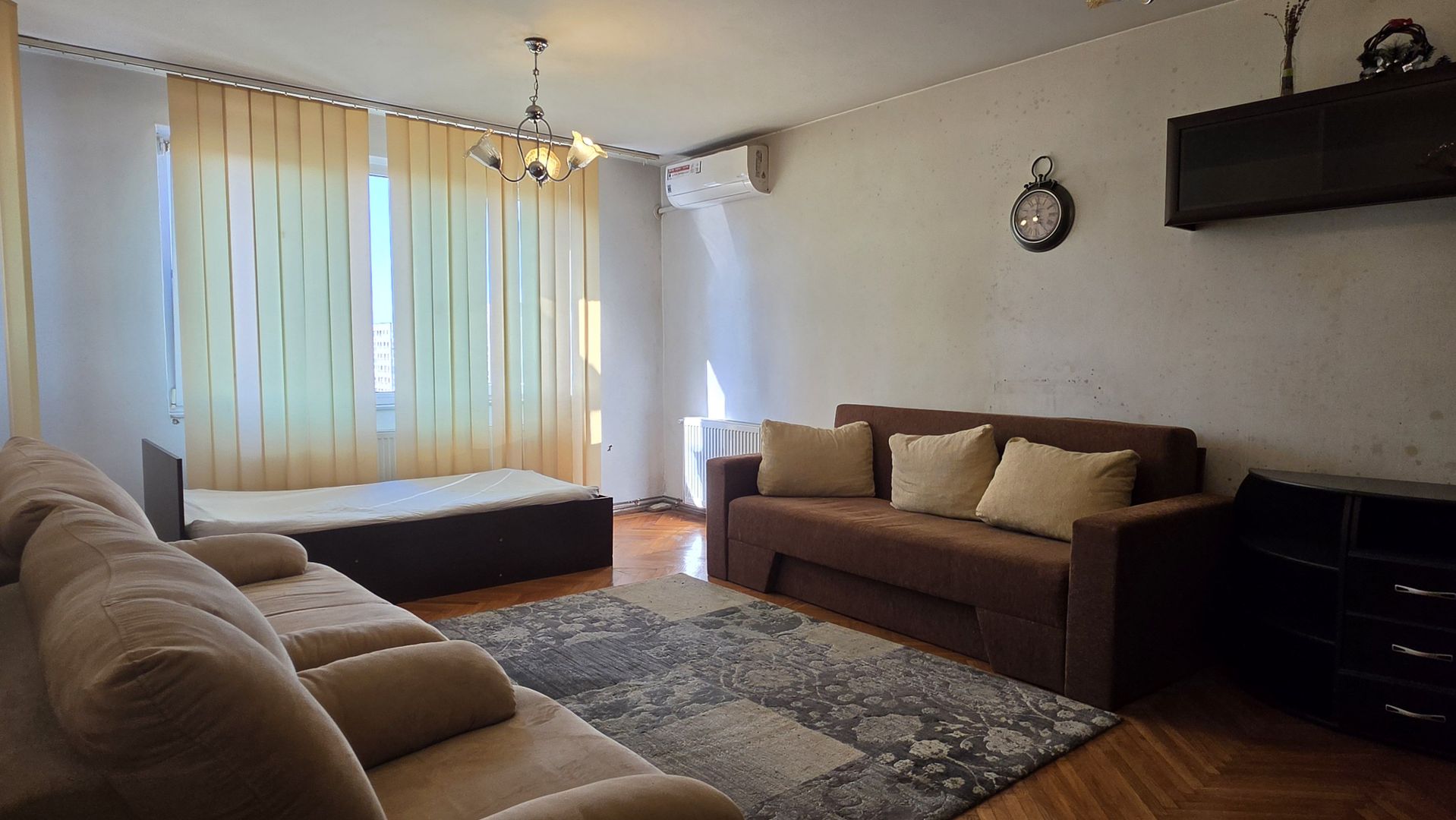 De vanzare  3 camere decomandat, Centrul Civic-Onix, bloc verde - Poză 13