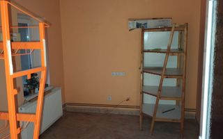 Spațiu comercial versatil, curte proprie și parcare, Biharia - Poză 7