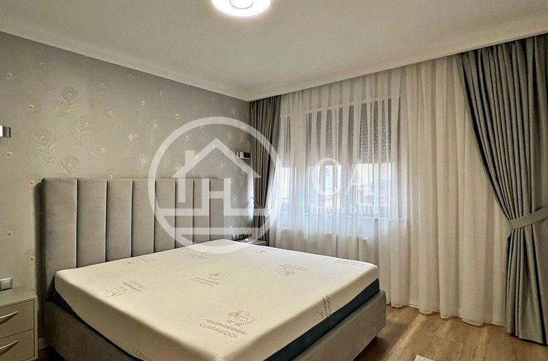 Apartament de închiriat cu 3 camere în zona ULTRACENTRALĂ, Oradea - Poză 14