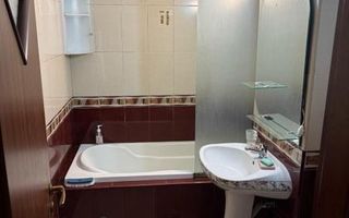 Apartament 3 camere de inchiriat, centrala proprie, Drumul Sarii - Poză 11