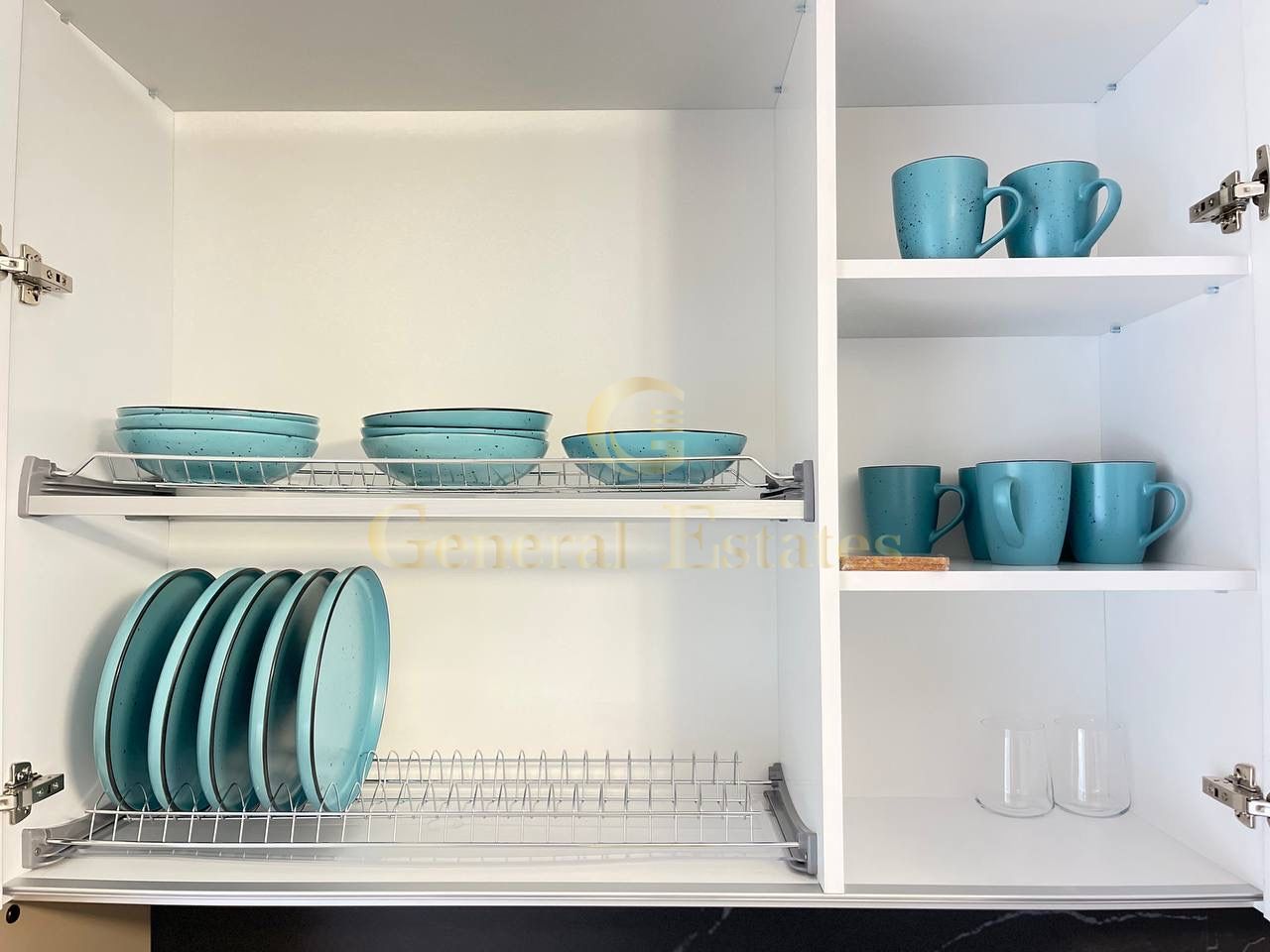 Casă cu design modern & suflet autentic – 200 m² de confort și rafinam - Poză 13