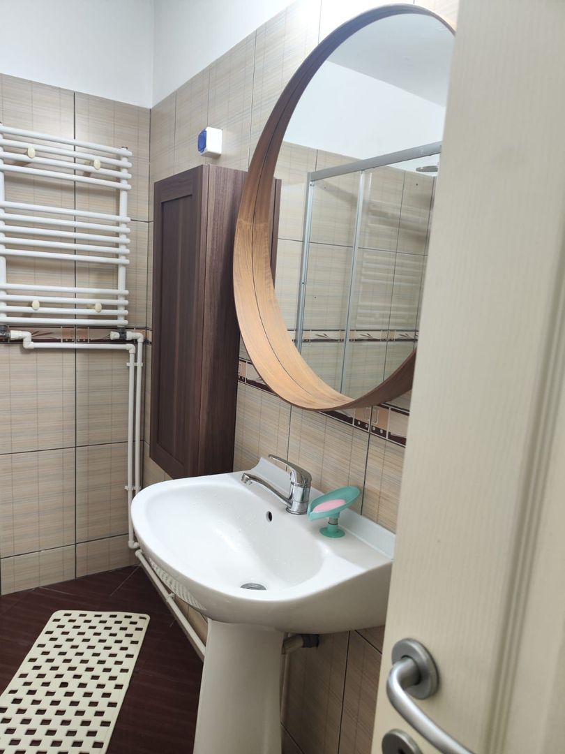 De Inchiriat Apartament 2 camere, centrală proprie, București Mall - Poză 9