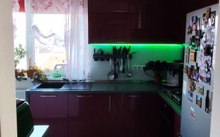 Apartament cu 3 camere + loc parcare - zona Podeni, str. Digului - Poză 9