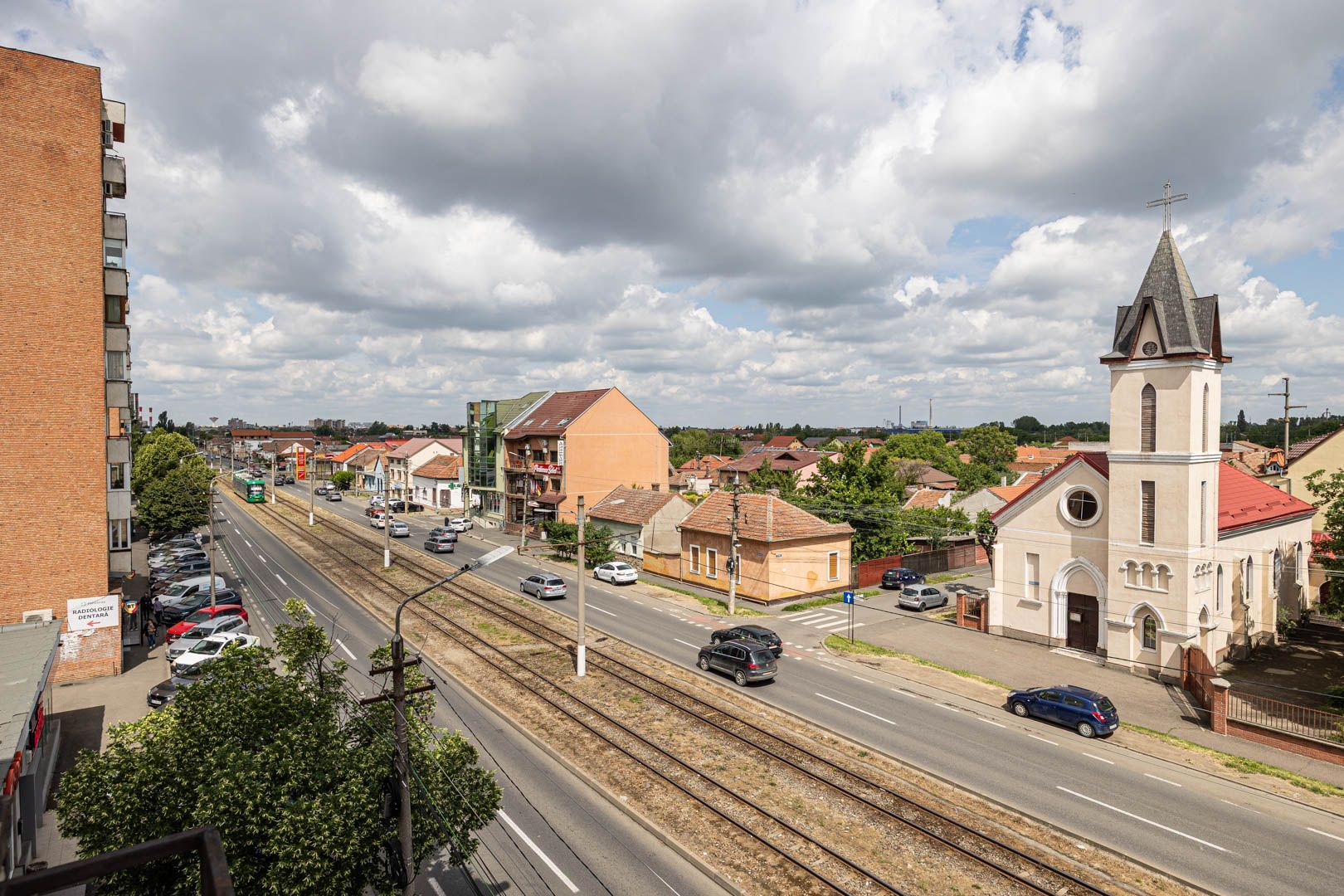 Ap. decomandat cu 3 camere, spațios și luminos, Micalaca, Zona 100 - Poză 1