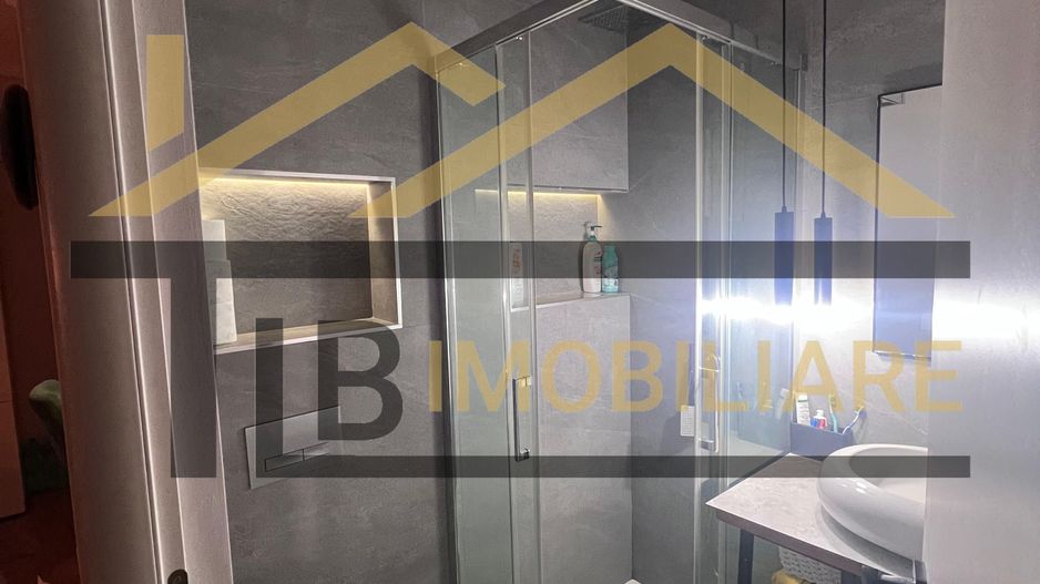 Garsoniera, 26 mp , lux, Zona Depozitelor - Poză 8