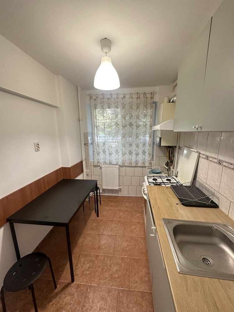 Apartament 2 camere cu centrală proprie – 3 min de metrou Favorit - Poză 5