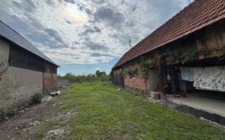 Casa individuala in Arpasu de Sus, teren mare, partial renovata - Poză 26
