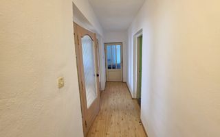Casa individuala 3 camere, 323 mp teren,  Centru, zona Lipoveni - Poză 8