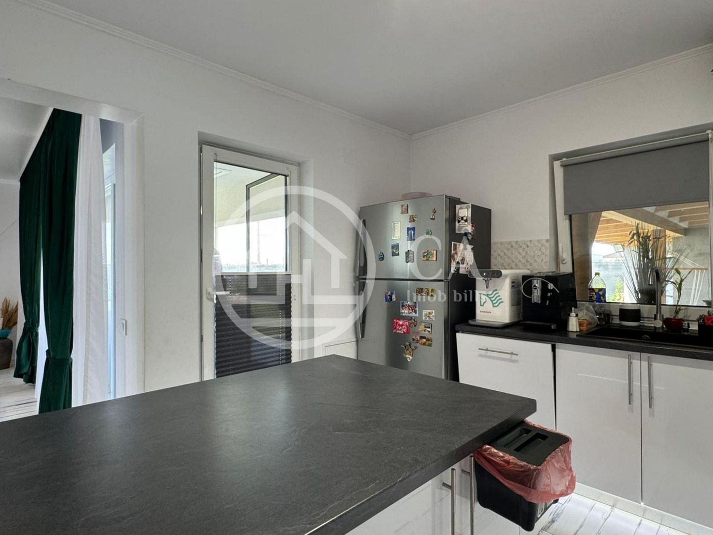 Casă de vânzare cu 3 camere si o anexa  in Sântandrei, Bihor - Poză 12