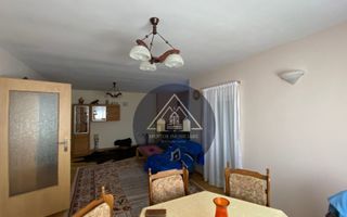 Casă mare și modernă - Poză 13