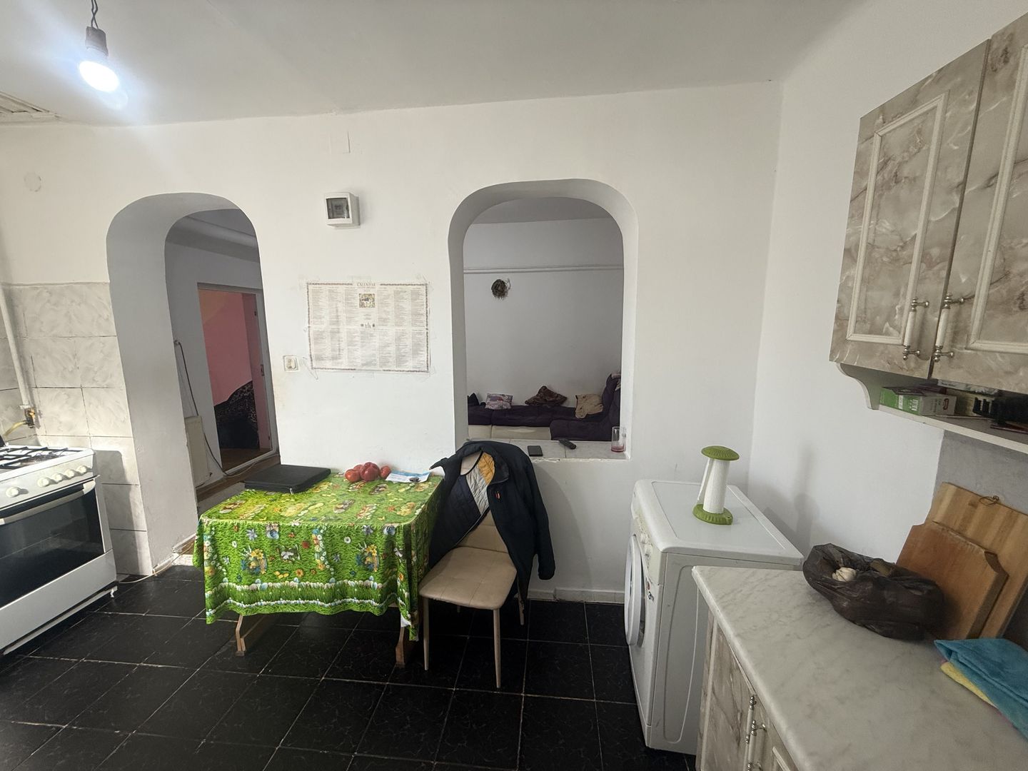 Apartament 2 cam in Vila etaj 1 + pod + curte 34 mp Campina - Poză 7