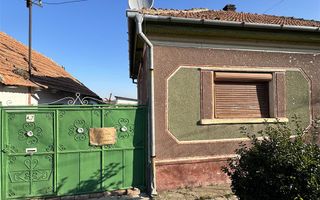 Casa cu teren de 1500 mp Santion - Poză 1