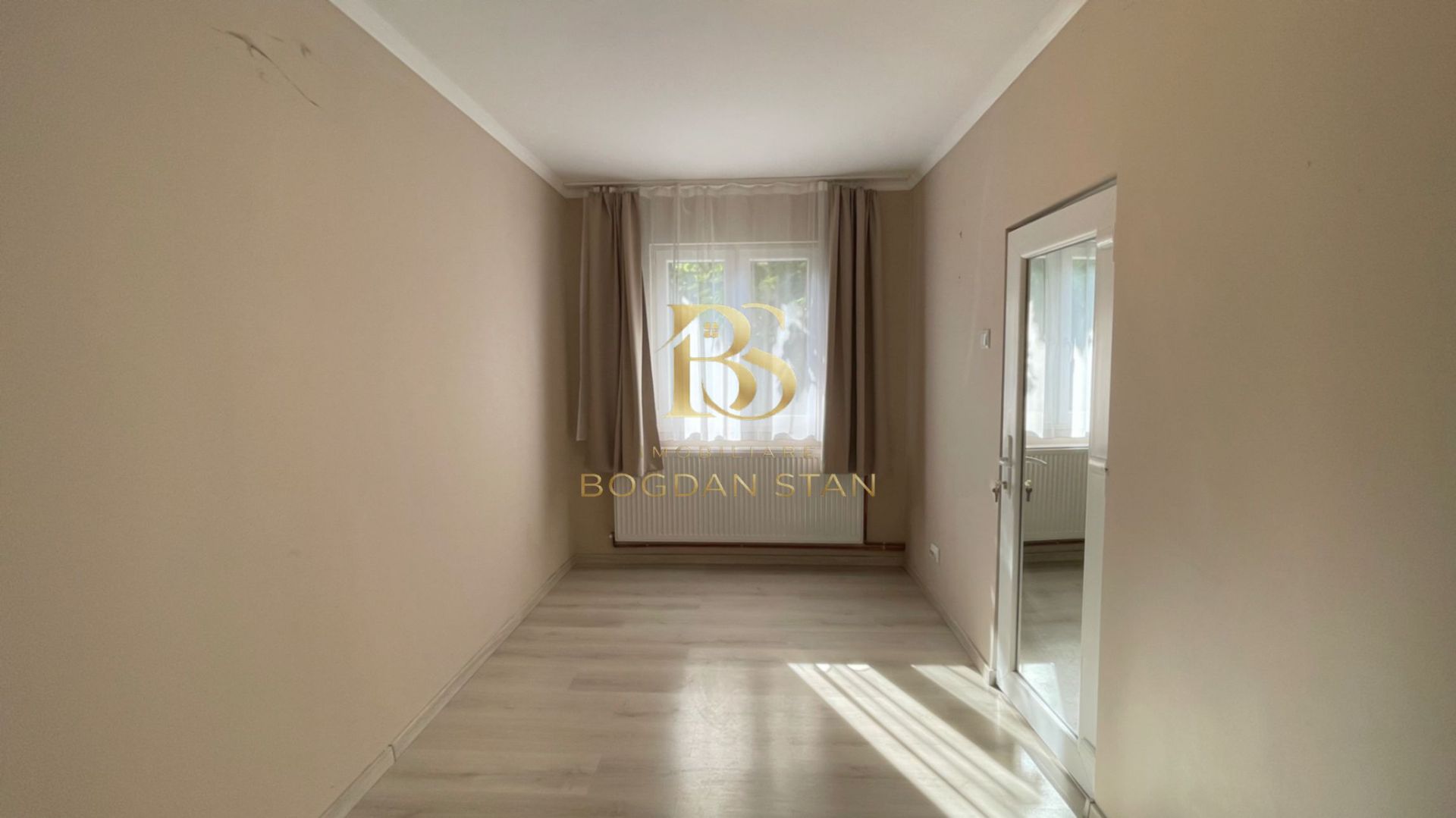 Apartament 2 camere de vânzare | Etaj 1 | Zona Solidaritatii - Poză 1