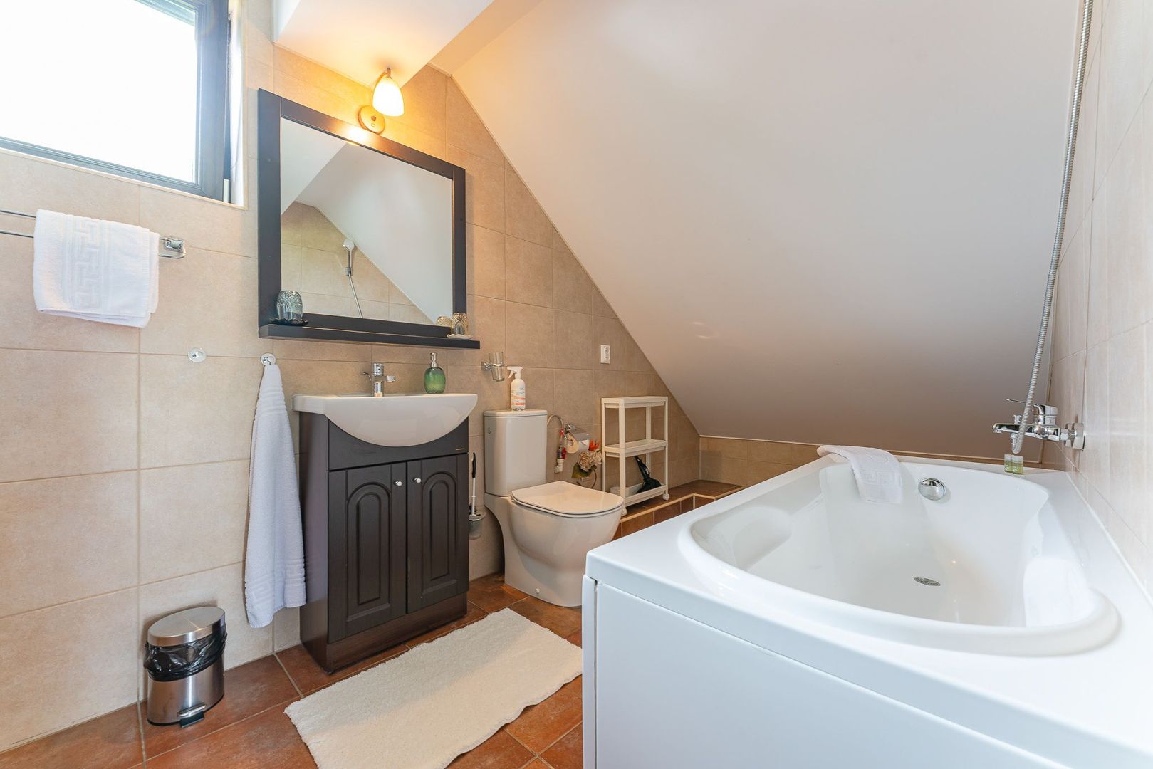 Pensiune de vânzare în Bran, cu rating 9.8 Booking și 4.9 Google - Poză 21