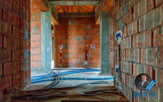 Vilă spațioasă cu vedere la pădure, la doar 15 minute de Bacău! - Poză 22