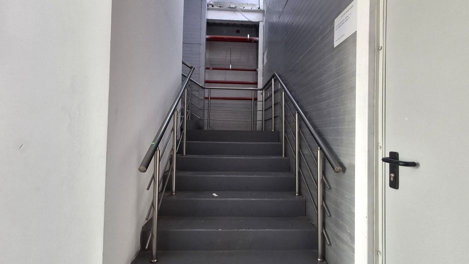 De Inchiriat Spatiu Comercial Stefanesti de Jos  - Center Stefanesti - Poză 17