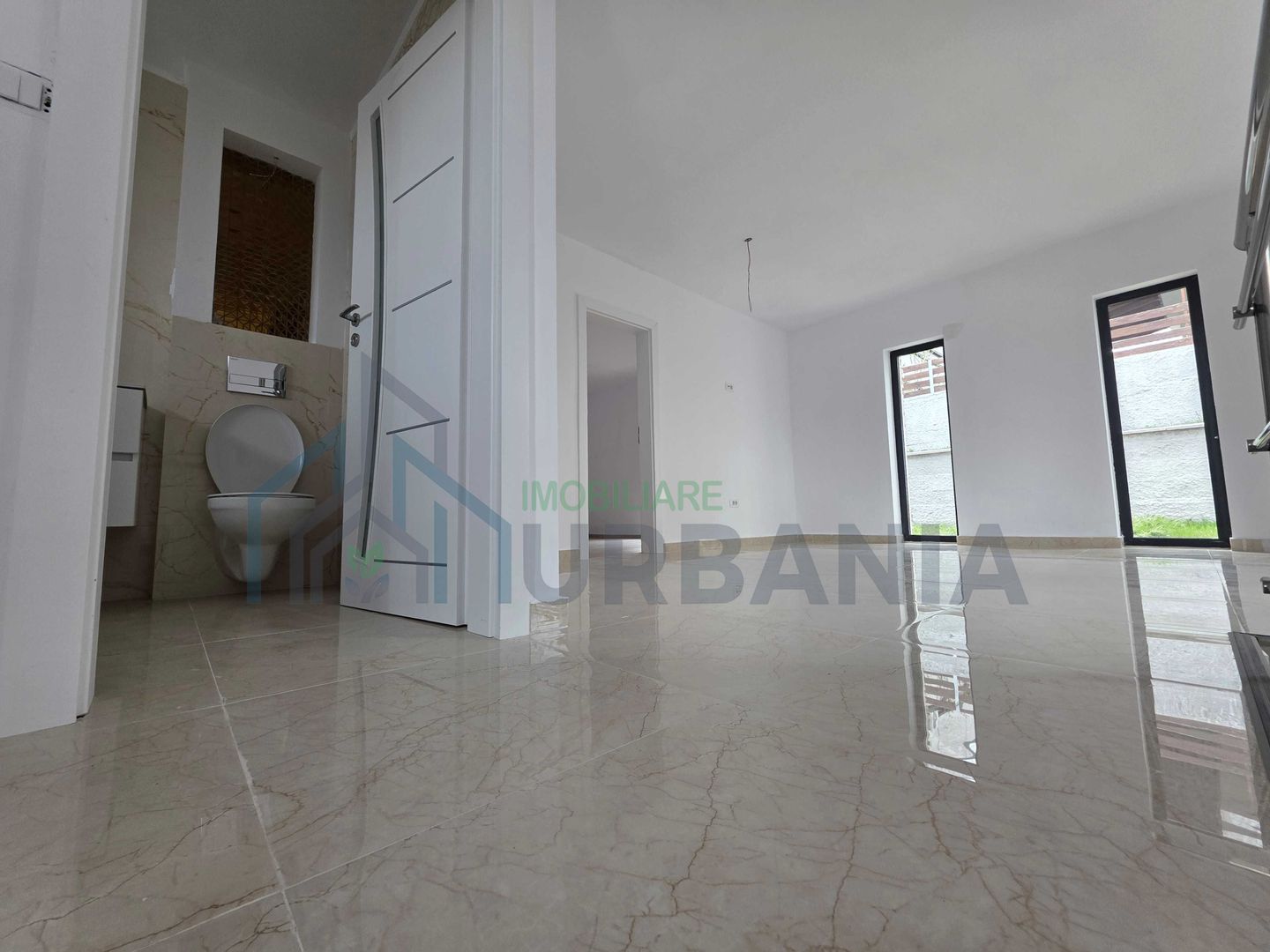Casă de vânzare în Valea Adâncă, finalizată și intabulată – 3 camere, 80 mp utili, teren 250 mp, Iași, Miroslava - Poză 5