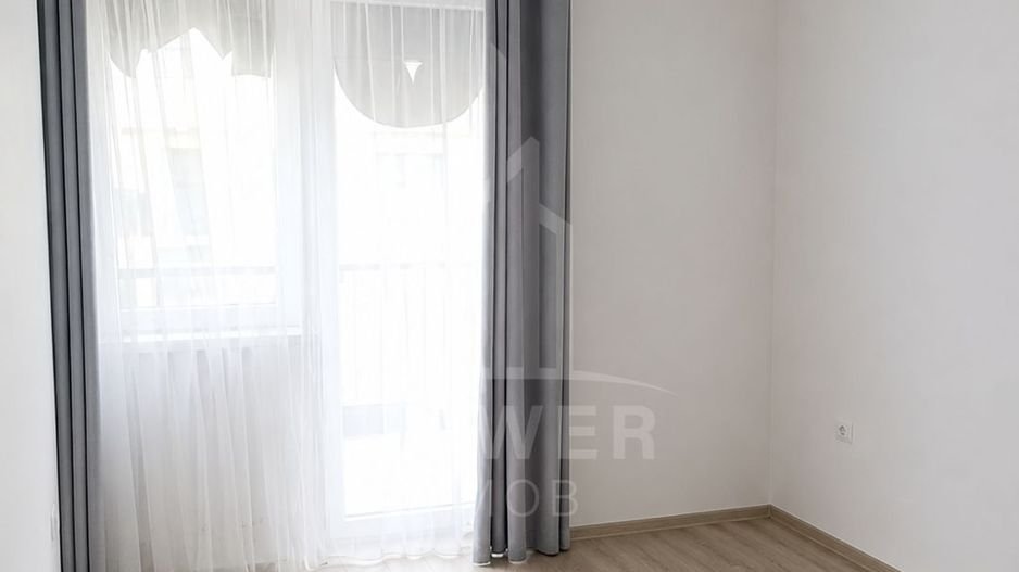 Apartament cu 3 camere de închiriat în zona Calea Surii Mici - Poză 3