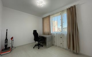 Apartament cu 3 camere spre inchiriere in zona Vivo! - Poză 7