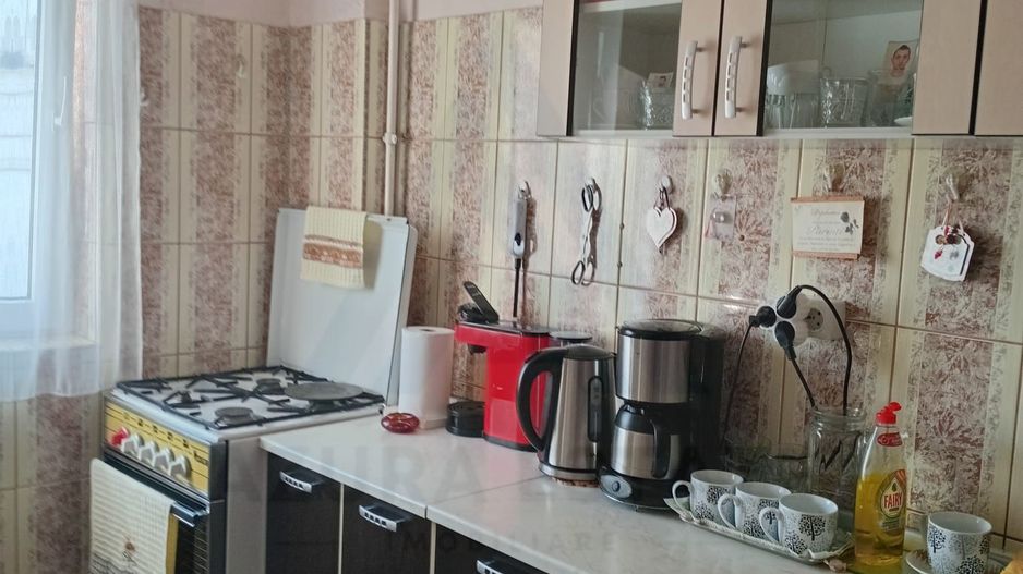 Apartament 2 camere decomandat 45 mp utili 2 pivnite Mihai Viteazul - Poză 4