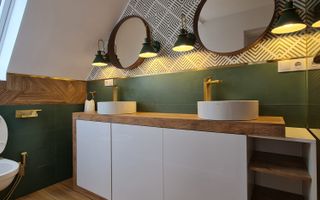 Vila spațioasă și elegantă de vânzare la intrarea în cartierul Turnișo - Poză 11