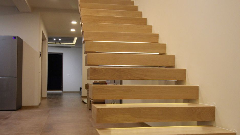 Un camin diferit , gandit pentru nevoile tale. - Poză 13