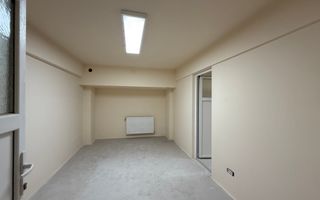 Spatiu de 450 m2 Piata Cipariu, ideal depozit curierat, arhivare, etc - Poză 2