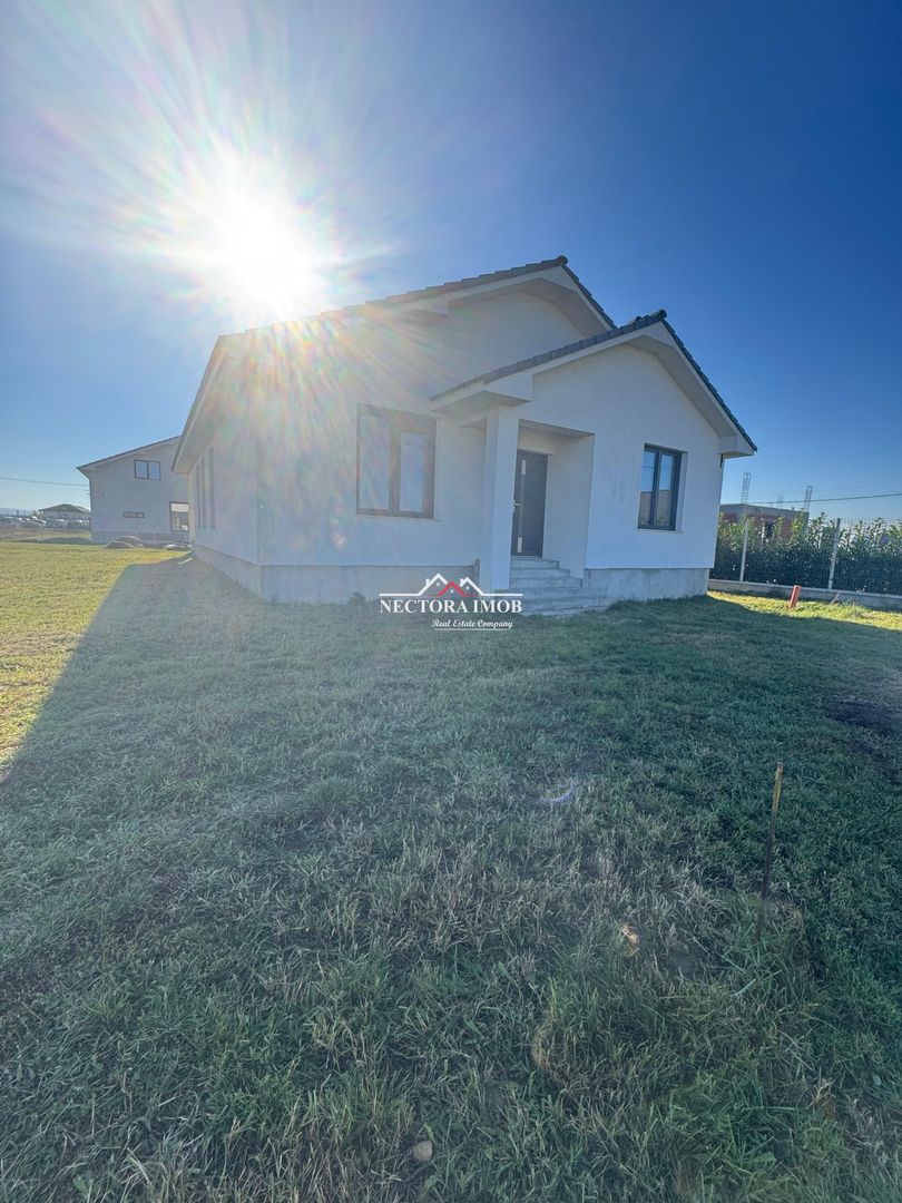 NECTORA IMOB-Casa moderna noua, 4 cam, 2 bai, Zona Osorhei,780mp teren - Poză 14