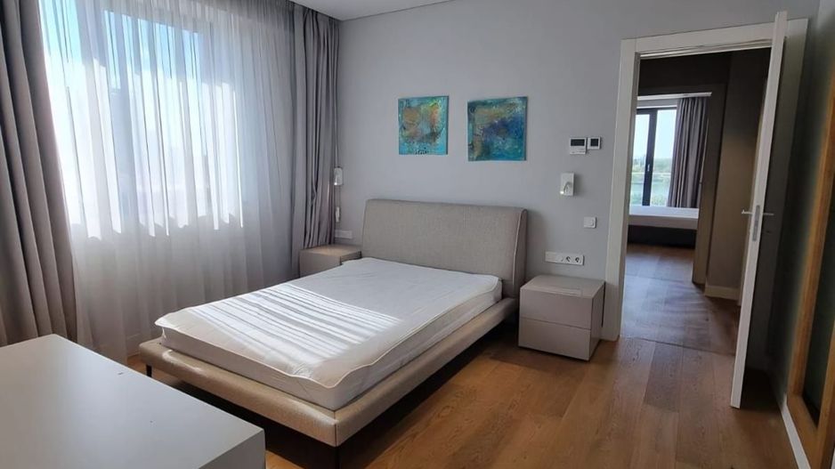 Penthouse exclusivist 5 camere și vedere la lac - Poză 3