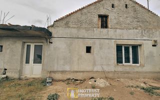 Casă deosebită de vânzare în inima Aradului - Poză 3