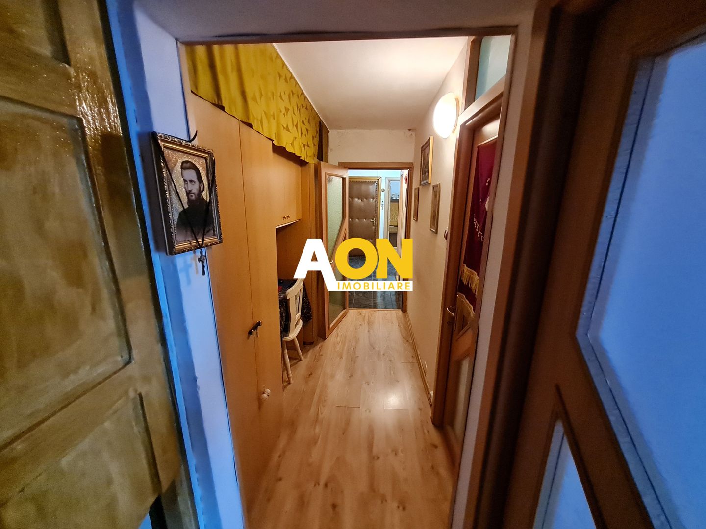 Apartament 3 camere, Decomandat, 69 mp, Zona Cetate - Poză 12