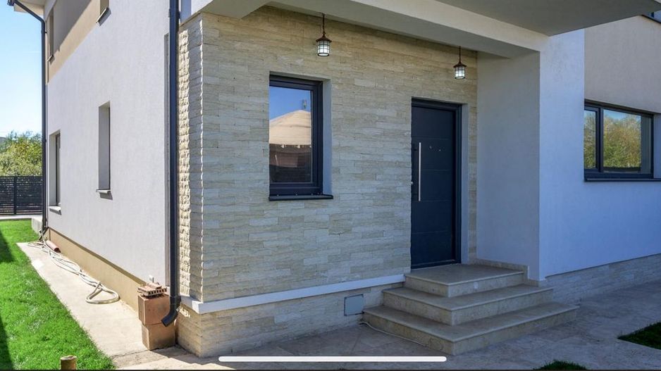 Vilă Individuală 4 camere Tunari - Cartierul Tineretului - Poză 2